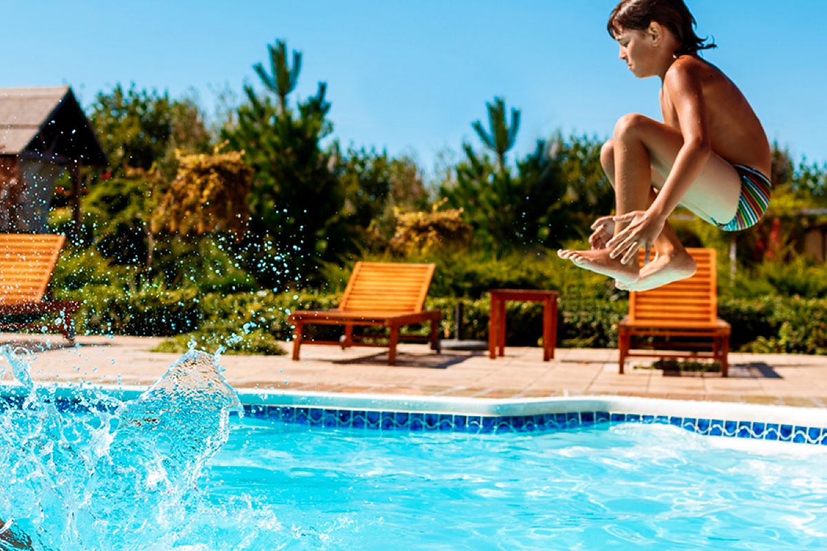 Piscina de fibra de vidrio